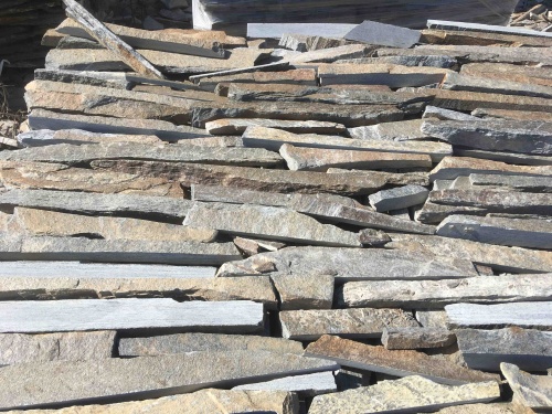 Горбушка златолит мультиколор для облицовки купить в Сухом Логе