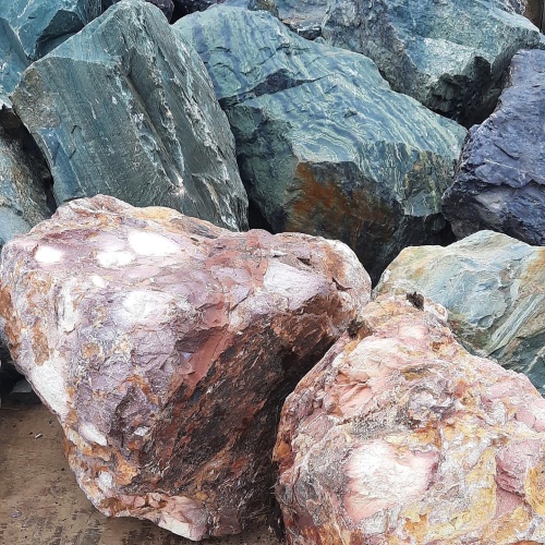 Ландшафтные глыбы красно-фиолетовые 200-1000 килограмм купить в Сухом Логе