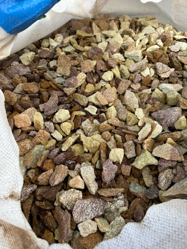 Златолит персиковый декоративная каменная крошка купить в Сухом Логе