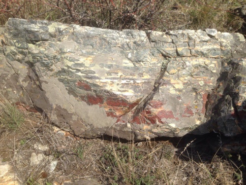 Гигантские зелёные валуны для ландшафтного дизайна весом более 5 тонн купить в Сухом Логе