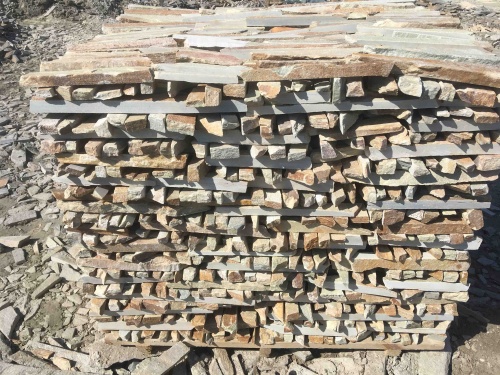 Горбушка златолит золотистый для облицовки купить в Сухом Логе