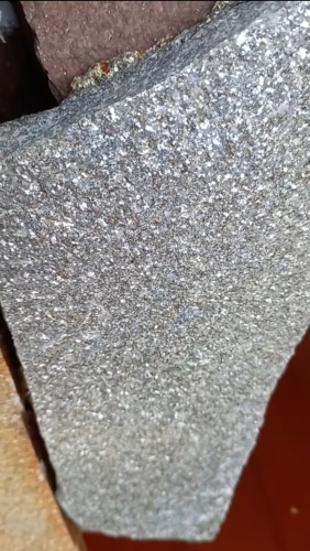 Плитняк златолит серебристый для цоколя, отмостки купить в Сухом Логе