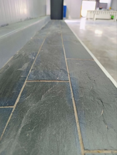 Плитка чёрная из натурального камня фасадная 30 см * 5 см, толщина 7 мм -30 мм купить в Сухом Логе